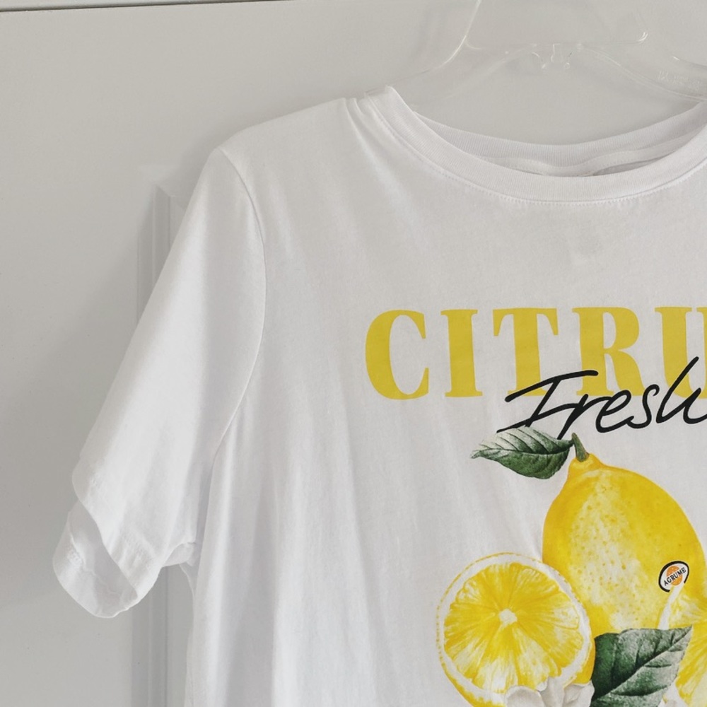 NWOT H&M Citrus Fresh Tee Shirt